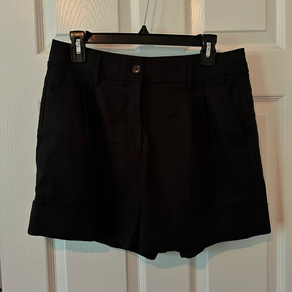 J.Crew Linen Pleated Short - Picture 2 of 3
